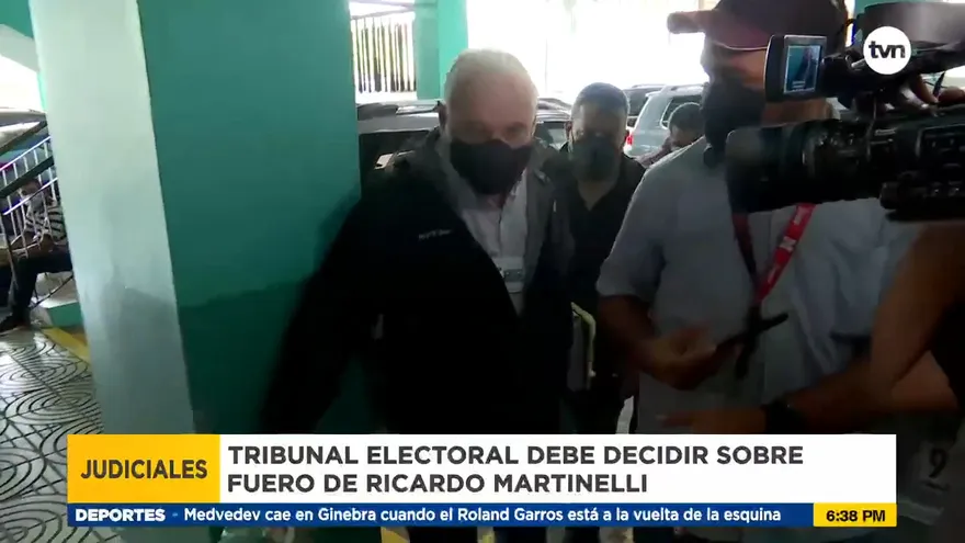 Audiencia preliminar del caso New Business