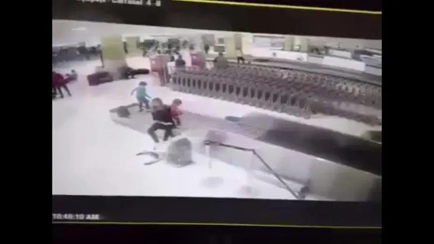 Niño quedó atrapado en carrusel de maletas en el aeropuerto de Tocumen