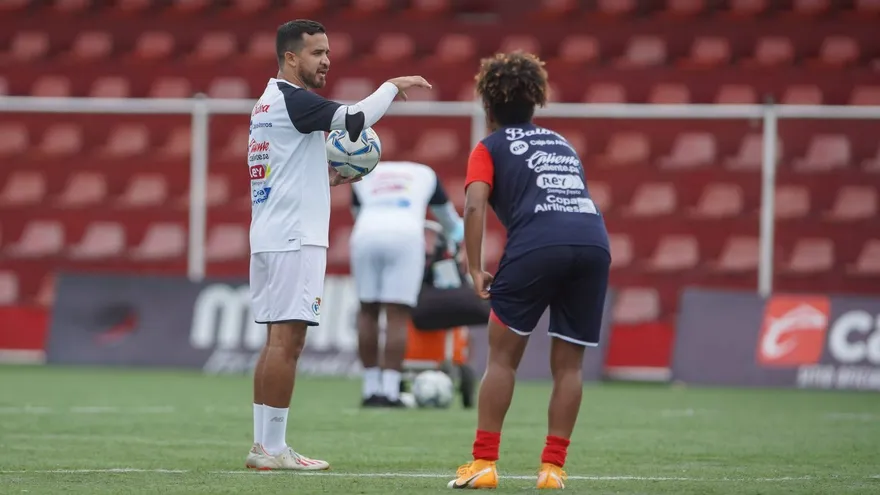 "Nacho" Quintana con una misión: Elevar el nivel de competencia