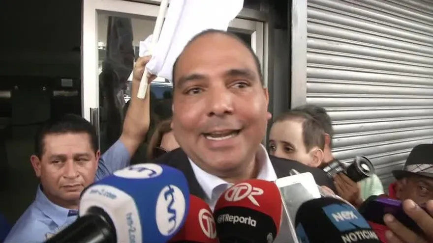 Declaraciones de Fernando Correa tras salir a receso