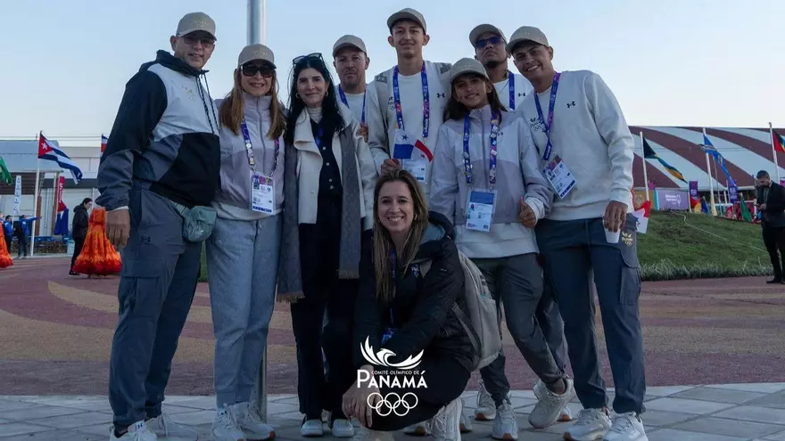 Parte de la delegación de Panamá en los II Juegos Panamericanos Junior Asunción 2025