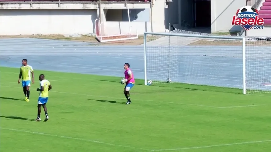 Amistoso entre sub 20 y Tauro