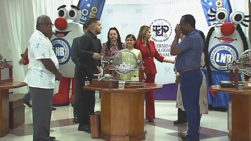 Sorteo de la Lotería desde la Universidad Tecnológica de Panamá (UTP).