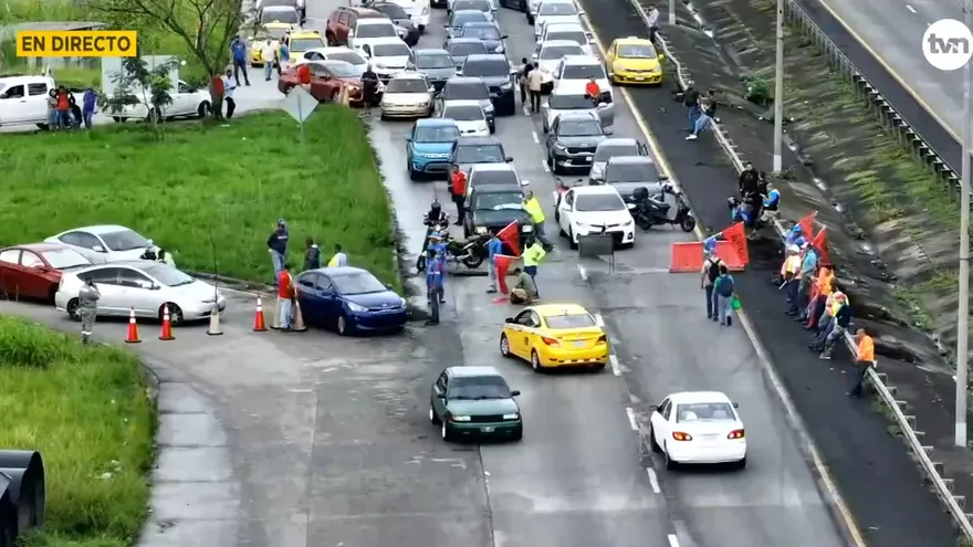 Cierre de la vía Centenario.