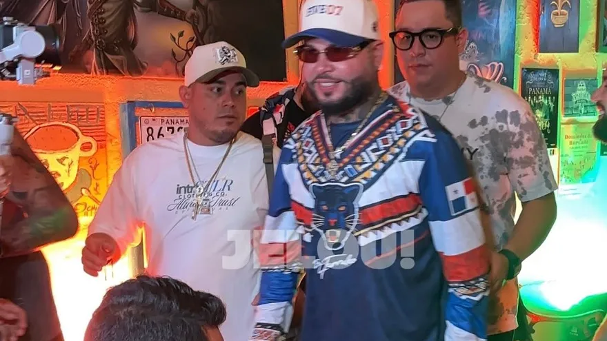 Farruko llegó con toda la buena vibra a presentar su nuevo álbum