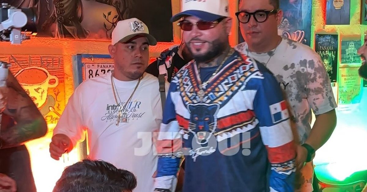 Farruko recibe las llaves de la ciudad de Panamá en histórico lanzamiento de 'Manda la Plena Moh'