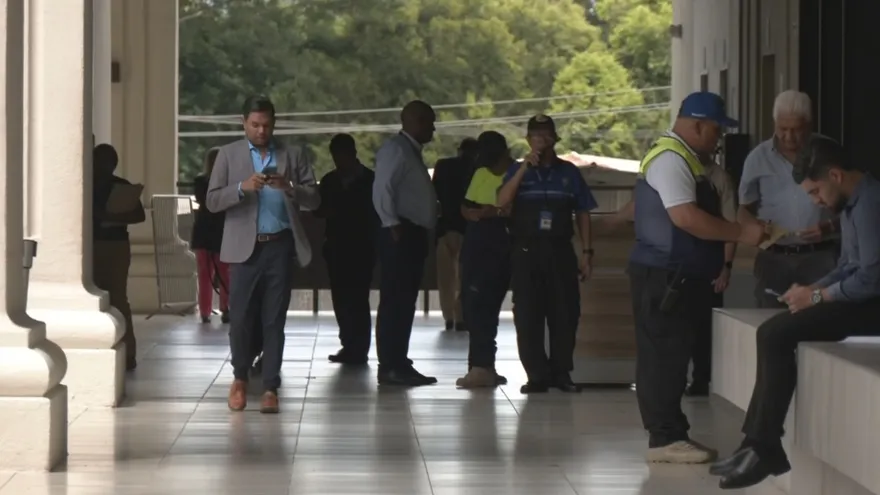 Revocatoria de mandato: Nueve figuras políticas tienen andado su proceso de recolección de firmas.