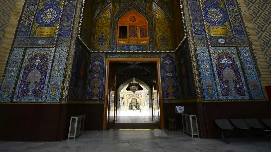 En Irak, una peregrinación virtual a través de la televisión o el teléfono