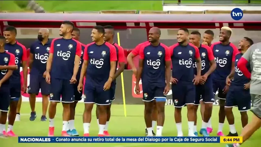 La 'Sele' realiza último entrenamiento antes de viajar a Estados Unidos