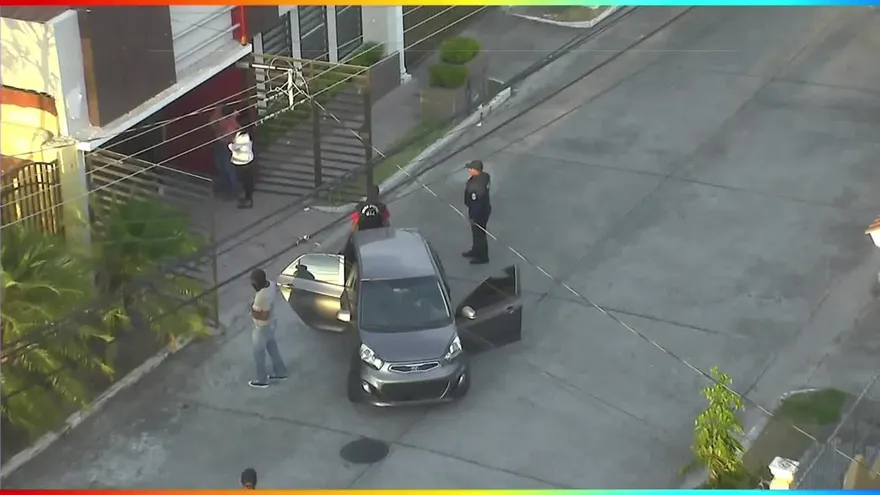 Allanan residencia con presunta droga en San Antonio