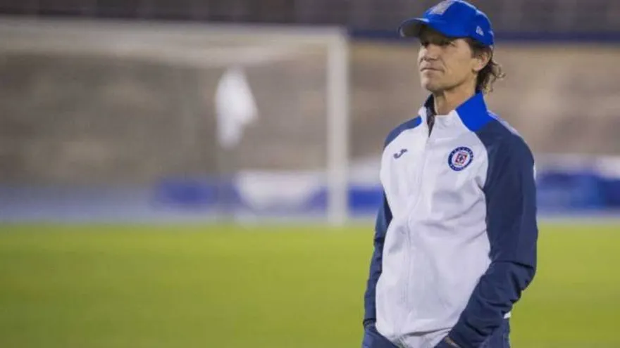 Jaime Ordiales se queda de momento con el poder en el Cruz Azul