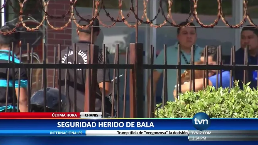 Matan a cajera de banco durante robo en vía Cincuentenario