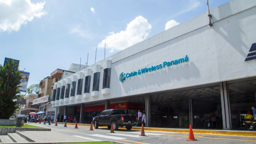 Fachada de la casa matriz en la ciudad capital