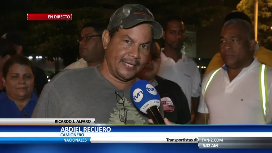 Camioneros realizan protesta pacífica en la vía Ricardo J. Alfaro