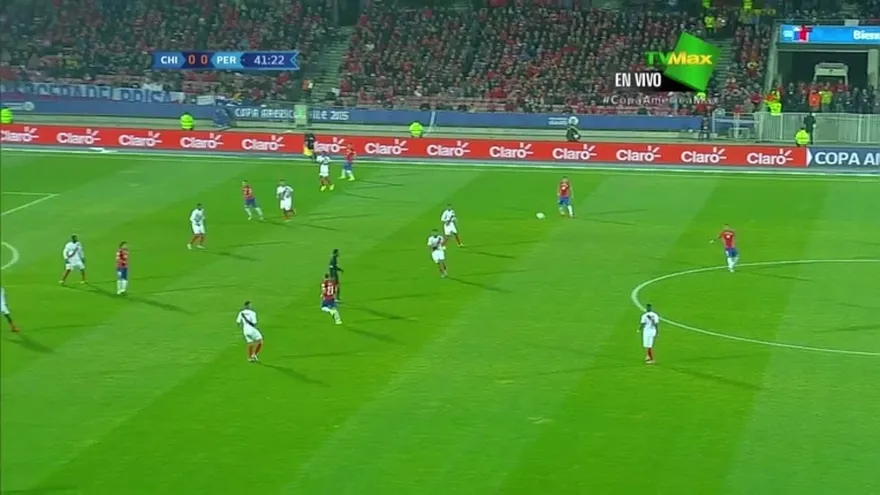 Gol de Vargas Min 42. Chile 1-0 Perú