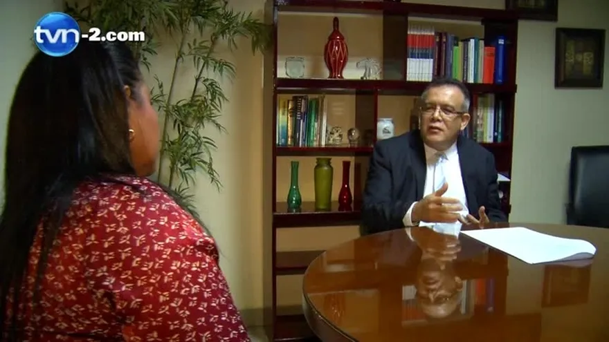 Abogados defensores de Martinelli se preparan para la audiencia de control de este viernes