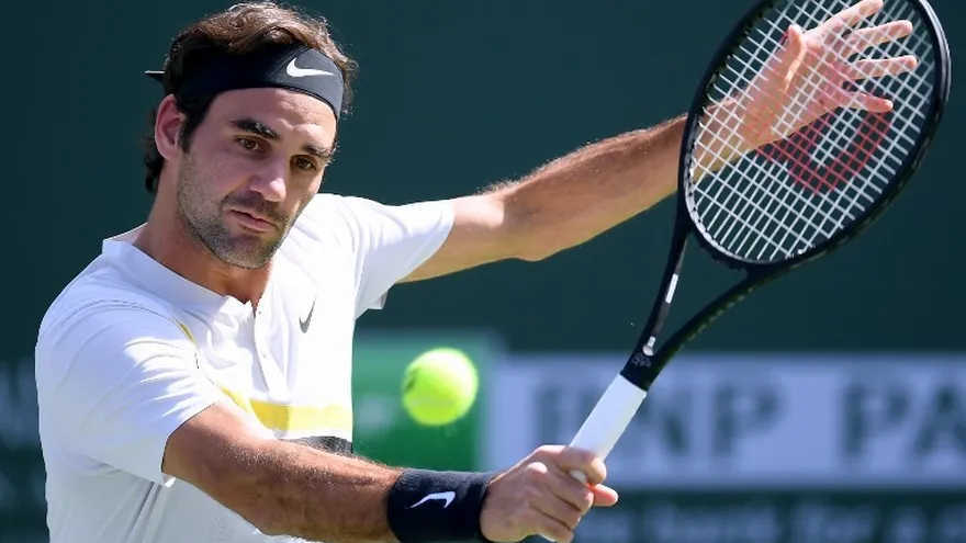 Federer no tiene piedad de Krajinovic y está en octavos de Indian Wells