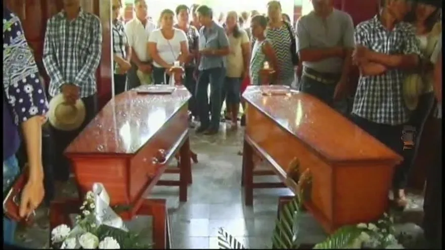 Realizan funeral de pareja de ancianos asesinada en Herrera