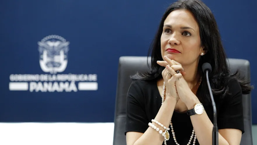 La vicepresidenta y ministra de Relaciones Exteriores panameña, Isabel de Saint Malo de Alvarado, destacó hoy los beneficios de invertir en Panamá en un encuentro con una delegación de empresarios chilenos que visita el país centroamericano, informó una fuente oficial.