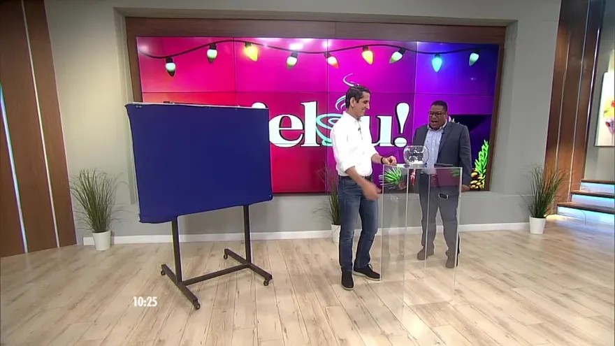 ¿Sabrá Rómulo Roux improvisar un discurso presidencial? ¡Lo ponemos a prueba!