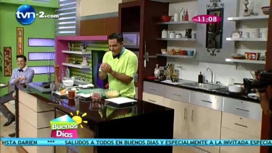 Spaghetti Con Bolitas De Carne De Huevo