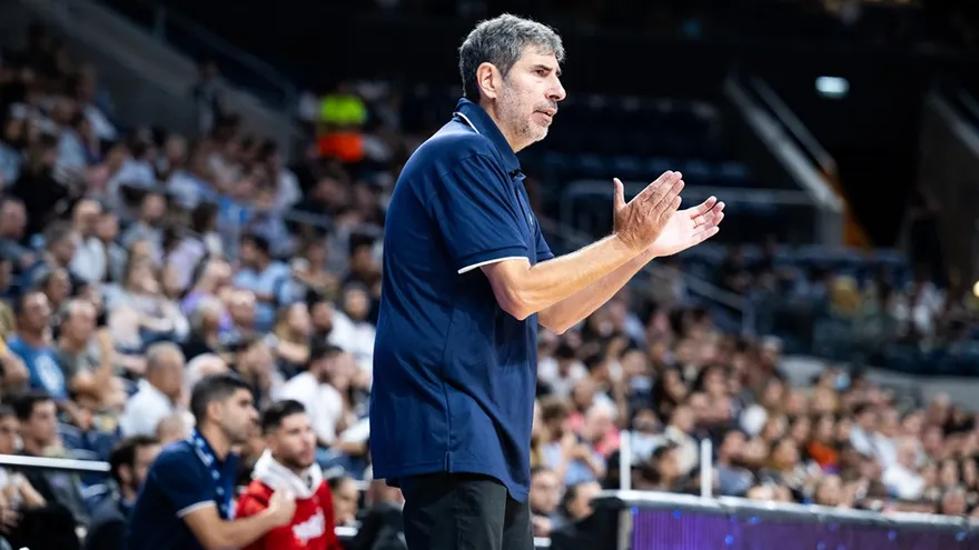 Entrenador Gonzalo García