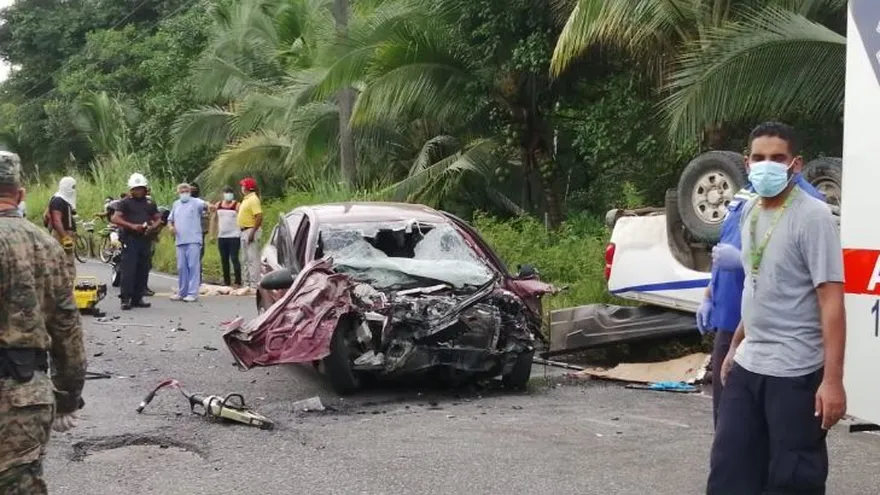 Accidente entre dos vehículos deja una víctima fatal y un herido en Bocas del Toro. Foto/Lissette Centeno Prieto