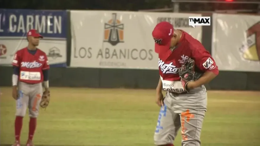 La Leña Roja cae ante metro y la serie se pone 3-1