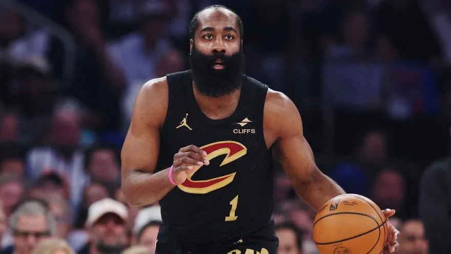 James Harden extends contract with Cleveland Cavaliers for three years, $97 million