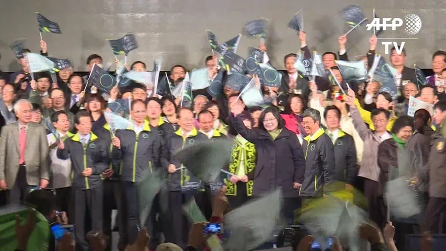 Opositora Tsai gana las presidenciales en Taiwán