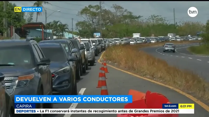 Devuelven a conductores en cerco sanitario de Capira