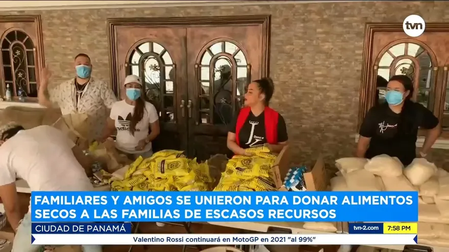 Se unieron para donar alimentos secos a las familias de escasos recursos