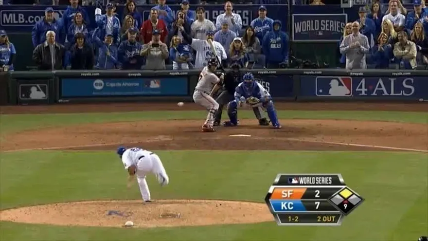 Gigantes 2 - 7 Reales, Serie Mundial empata 1 a 1