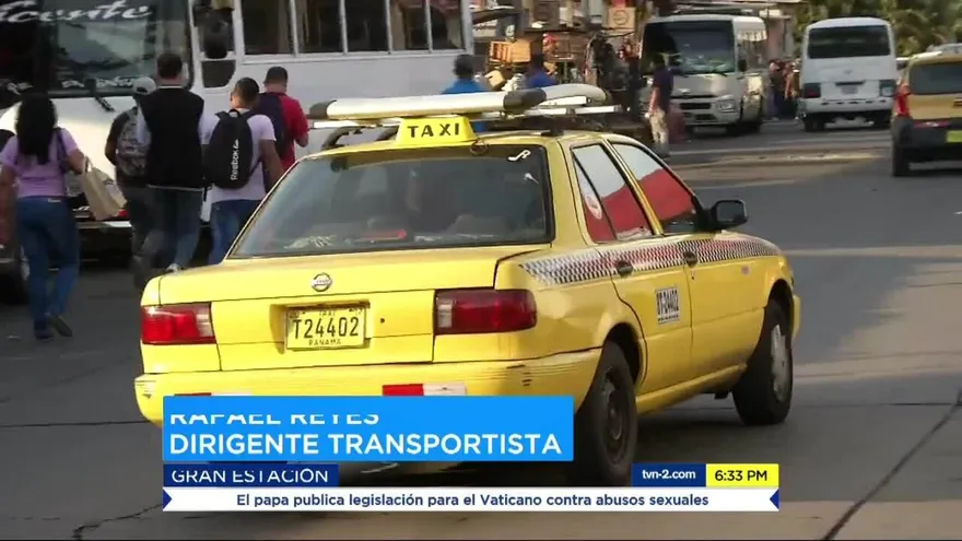 Taxistas piden prórrogas para actualizar sus placas