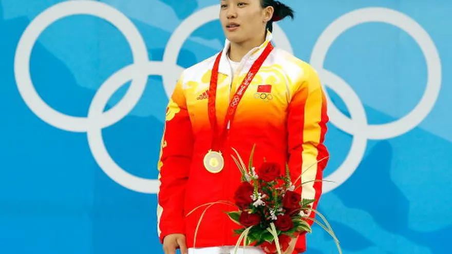 Lei Cao es una de las sancionadas