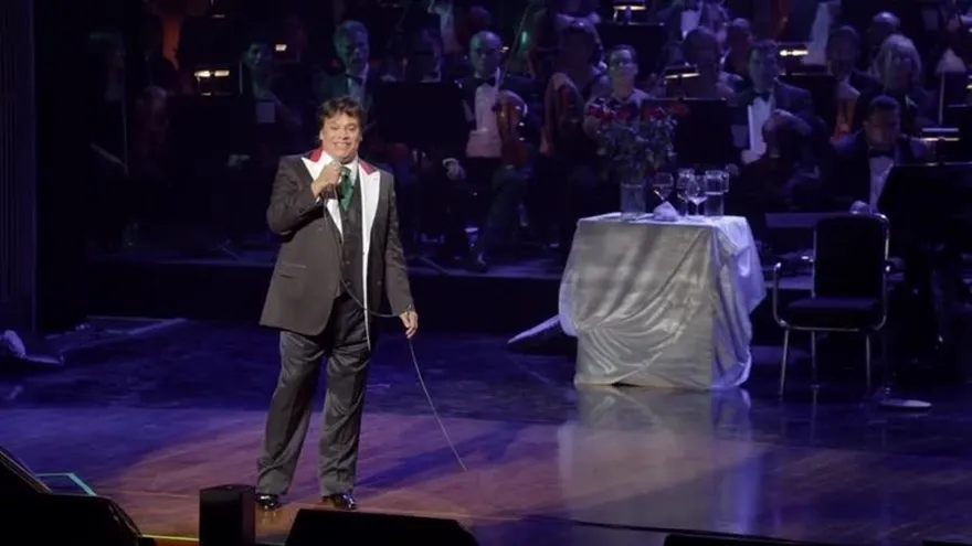 Preparan funeral de Juan Gabriel