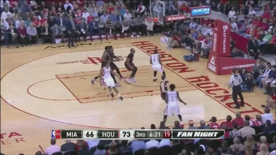 Los Rockets se impusieron 115-102 a los Heat