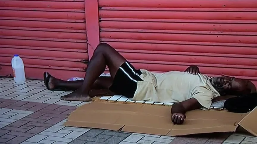 Operativo para recoger a indigentes de las calles