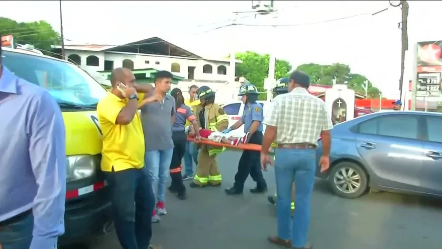 Noticiero AM 22 de noviembre de 2017 - Bloque 5