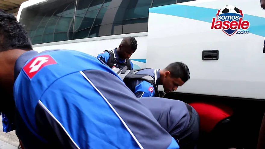 Familiares de mundialistas, así­ los despidieron