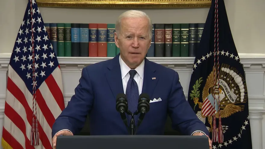 Presidente de EEUU llama a 'enfrentar al lobby de las armas' tras tiroteo en Texas