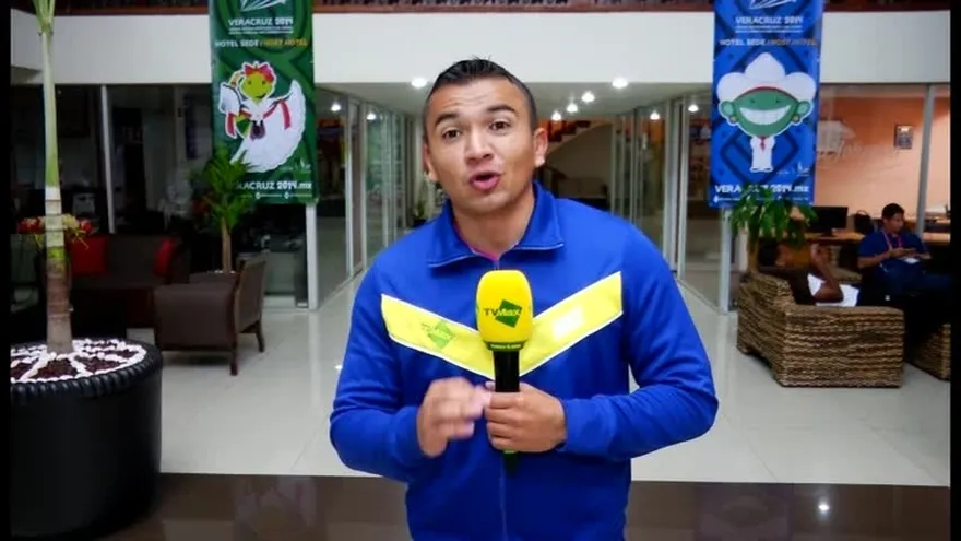 Saladino llega a dar su apoyo a la delegaci