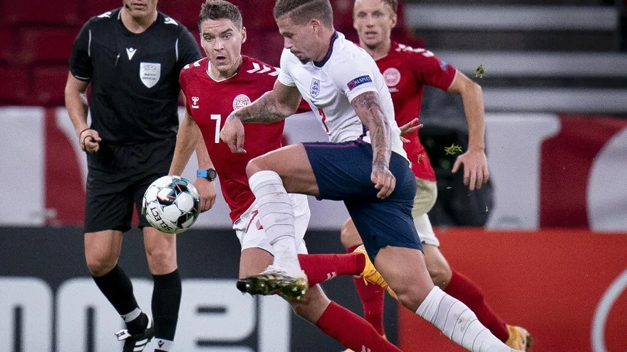 Dinamarca e Inglaterra sellan un decepcionante empate sin goles