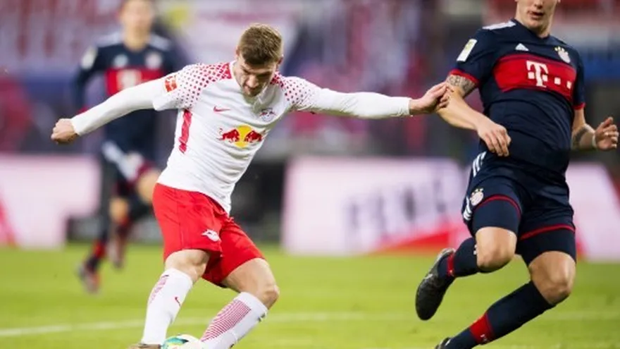 Bayern pierde en Leipzig pero sigue teniendo el título a un paso | Agencias