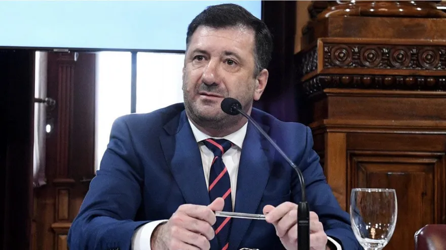 Ex-Argentine senator sentenced in Paraguay for smuggling $211,000