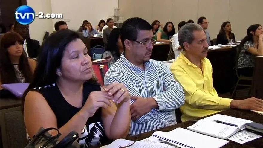 Farmacias deben ofrecer medicamentos genéricos