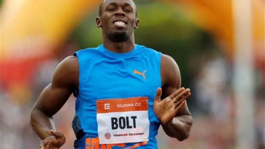 Bolt gana los 100 metros en Ostrava en 10.04 segundos