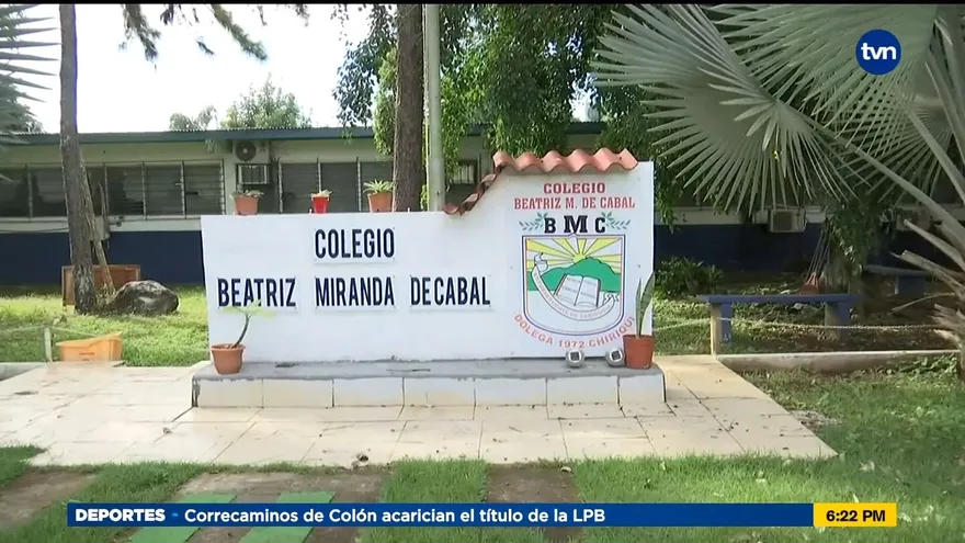 Escuelas y estudiantes de Chiriquí se preparan para los actos de graduación