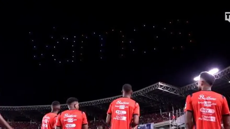 Espectáculo de los drones en el Rommel Fernández Gutiérrez