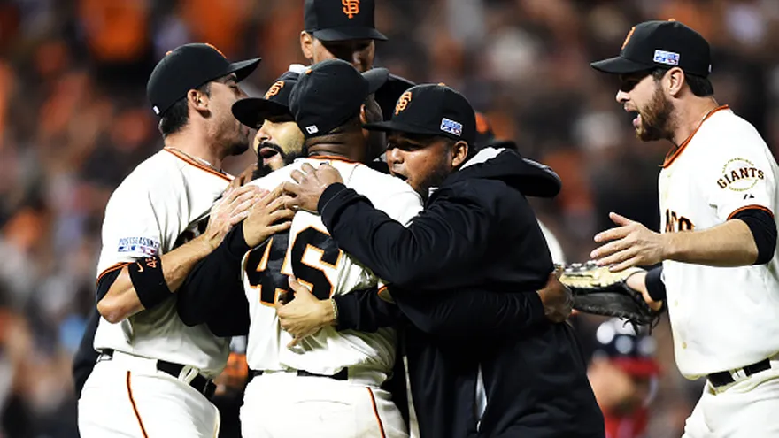 Gigantes eliminan a Nacionales y van por Cardenales